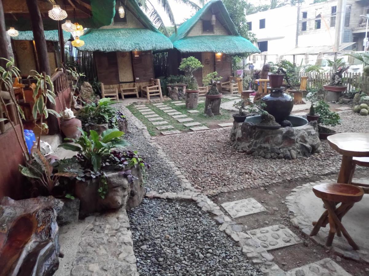 Bahay Kawayan Backpackers Inn Coron Bilik gambar